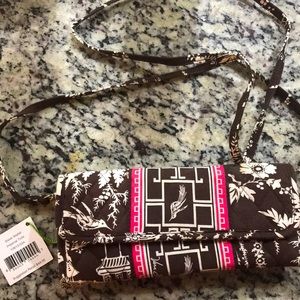 New Vera Bradley Sleek Wallet - Imperial Toile